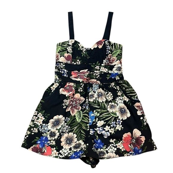 Band of Gypsies Pants - Band of Gypsies Black Floral One Piece Romper, Size S